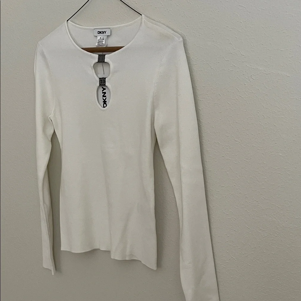 DKNY Women's Ivory Long Sleeve Top size S. - Picture 8 of 10